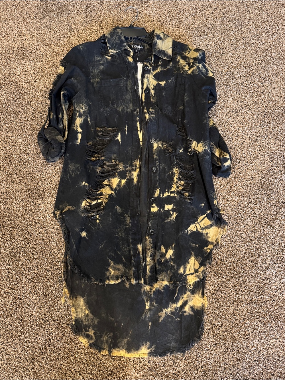 THRILL JEANS Distressed Tie-Dye Button-Up Shirt Dress -